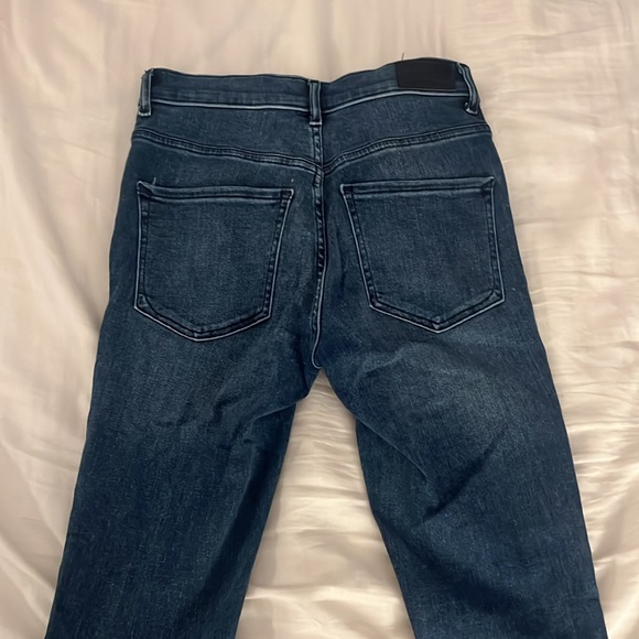 Express Denim Perfect Ankle Legging High Rise Jean - Size 2 - Picture 3 of 3